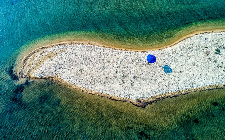 Αυτή η παραλία με την εξωτική ομορφιά δεν είναι στην Καραϊβική αλλά στην Ελλάδα! (εικόνες)